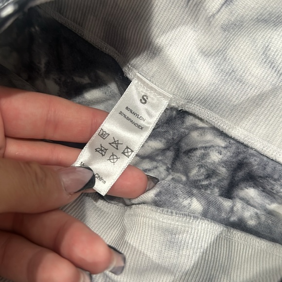 @ Peach bum size small Booty Scrunch shorts - Picture 5 of 5